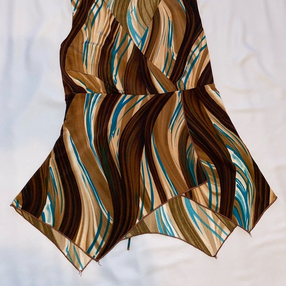 Brown Pattern Blouse - Picture 2 of 3